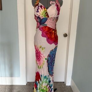 Niki Lavis Vibrant Floral Maxi Dress